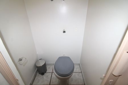 Apartamento para alugar com 100m², 3 quartos e sem vagaBanheiro