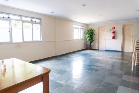 Apartamento à venda com 62m², 2 quartos e 1 vaga Apartamento à venda com 62m², 2 quartos e 1 vagaÁrea comum - Salão de festas