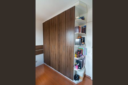 Apartamento à venda com 62m², 2 quartos e 1 vaga Apartamento à venda com 62m², 2 quartos e 1 vagaQuarto 2 - Armários