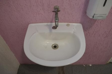 Apartamento para alugar com 100m², 3 quartos e sem vagaBanheiro