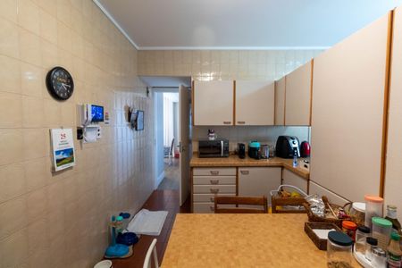 Apartamento para alugar com 260m², 4 quartos e 3 vagasCozinha