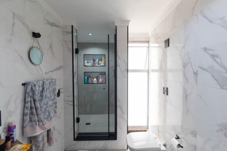 Apartamento para alugar com 260m², 4 quartos e 3 vagasBanheiro da Suíte 1