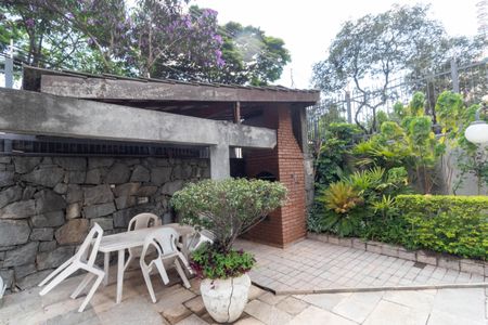 Apartamento para alugar com 260m², 4 quartos e 3 vagasÁrea comum - Churrasqueira