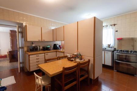 Apartamento para alugar com 260m², 4 quartos e 3 vagasCozinha