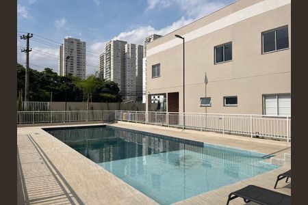 Apartamento para alugar com 34m², 2 quartos e sem vagaÁrea comum - Piscina