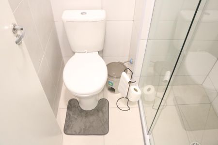 Apartamento para alugar com 34m², 2 quartos e sem vagaBanheiro