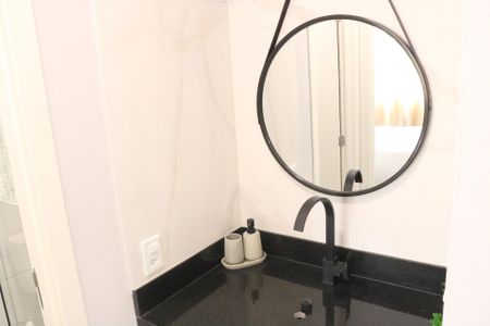 Apartamento para alugar com 34m², 2 quartos e sem vagaBanheiro