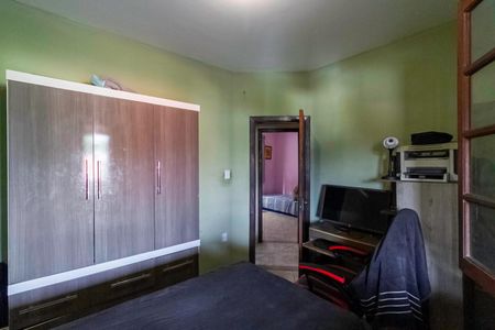 Casa à venda com 360m², 4 quartos e 4 vagas Casa à venda com 360m², 4 quartos e 4 vagasQuarto 3