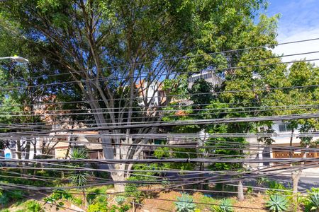 Casa à venda com 184m², 3 quartos e 2 vagas Casa à venda com 184m², 3 quartos e 2 vagasVista da Sacada