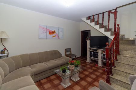 Casa à venda com 184m², 3 quartos e 2 vagas Casa à venda com 184m², 3 quartos e 2 vagasSala de Estar