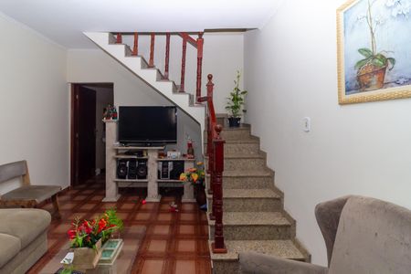 Casa à venda com 184m², 3 quartos e 2 vagas Casa à venda com 184m², 3 quartos e 2 vagasSala de Estar