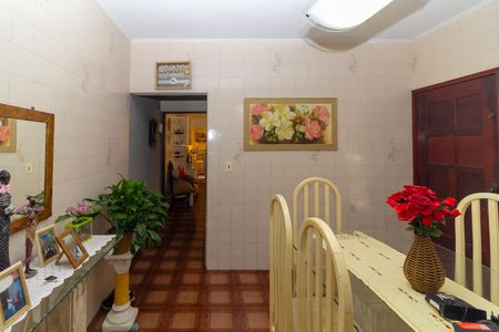 Casa à venda com 184m², 3 quartos e 2 vagas Casa à venda com 184m², 3 quartos e 2 vagasSala de Jantar