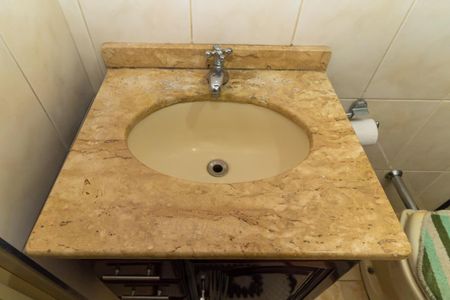 Casa à venda com 184m², 3 quartos e 2 vagas Casa à venda com 184m², 3 quartos e 2 vagasBanheiro da Suíte