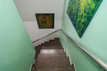 Casa para alugar com 120m², 2 quartos e 1 vagaEscada