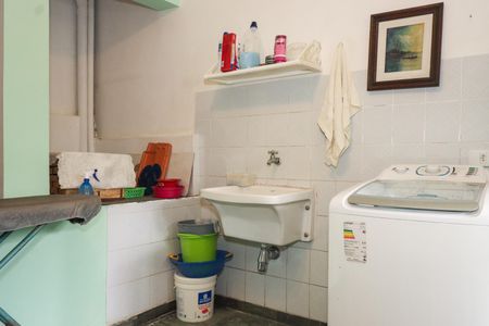 Casa para alugar com 120m², 2 quartos e 1 vagaÁrea de Serviço