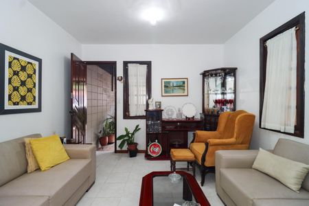 Casa para alugar com 120m², 2 quartos e 1 vagaSala