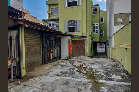 Apartamento à venda com 70m², 2 quartos e sem vagaÁrea comum