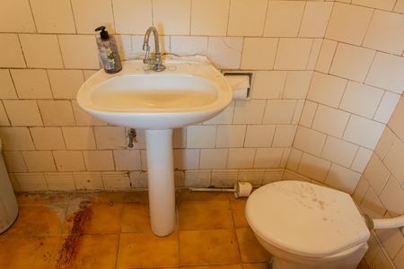 Apartamento à venda com 70m², 2 quartos e sem vagaBanheiro