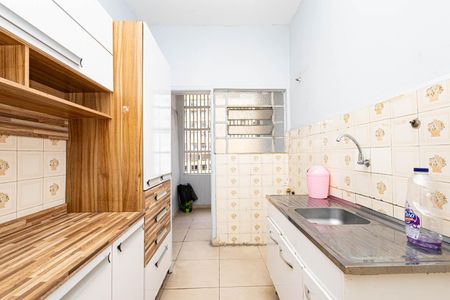 Apartamento à venda com 59m², 1 quarto e sem vaga Apartamento à venda com 59m², 1 quarto e sem vagaCozinha