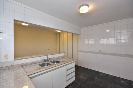 Apartamento para alugar com 636m², 4 quartos e 3 vagasCozinha
