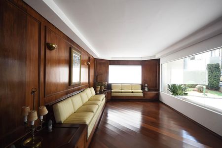 Apartamento para alugar com 636m², 4 quartos e 3 vagasÁrea comum