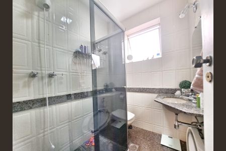 Apartamento à venda com 134m², 3 quartos e 2 vagas Apartamento à venda com 134m², 3 quartos e 2 vagasBanheiro 3