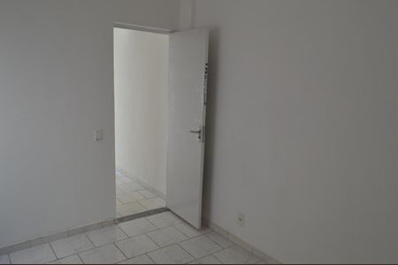 Casa de condomínio à venda com 120m², 3 quartos e 1 vagaQuarto 2