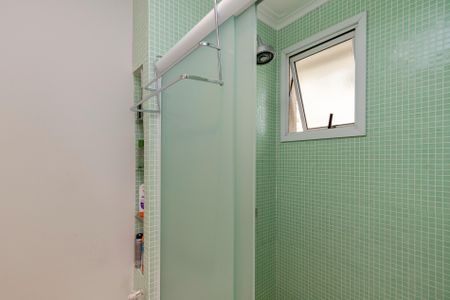 Apartamento à venda com 82m², 2 quartos e 2 vagas Apartamento à venda com 82m², 2 quartos e 2 vagasBanheiro da Suíte 2