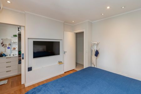 Apartamento à venda com 82m², 2 quartos e 2 vagas Apartamento à venda com 82m², 2 quartos e 2 vagasSuíte 1