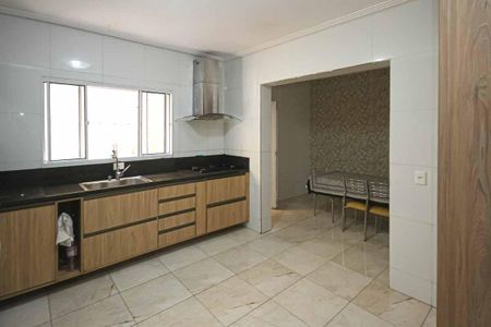 Casa à venda com 400m², 8 quartos e 2 vagasCozinha