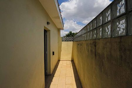 Casa à venda com 400m², 8 quartos e 2 vagasVaranda da sala de tv