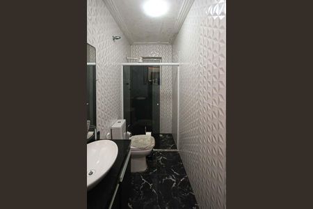 Casa à venda com 400m², 8 quartos e 2 vagasBanheiro da Suite 1