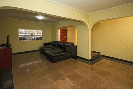 Casa à venda com 400m², 8 quartos e 2 vagasSala