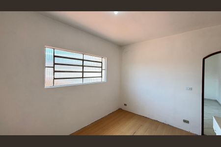 Casa à venda com 200m², 3 quartos e 2 vagas Casa à venda com 200m², 3 quartos e 2 vagasSala de Tv