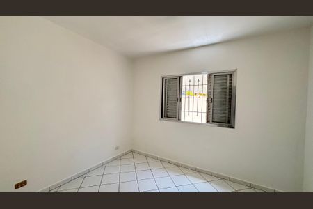 Casa à venda com 200m², 3 quartos e 2 vagas Casa à venda com 200m², 3 quartos e 2 vagasQuarto 1