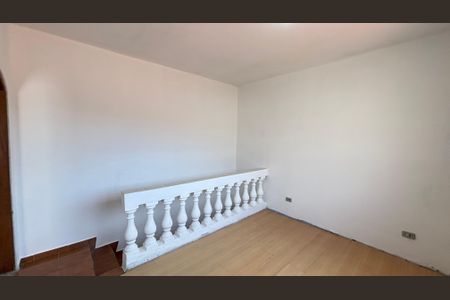 Casa à venda com 200m², 3 quartos e 2 vagas Casa à venda com 200m², 3 quartos e 2 vagasSala de Tv