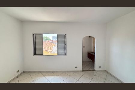 Casa à venda com 200m², 3 quartos e 2 vagas Casa à venda com 200m², 3 quartos e 2 vagasSuite