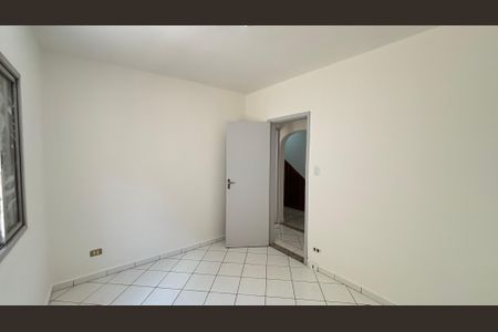 Casa à venda com 200m², 3 quartos e 2 vagas Casa à venda com 200m², 3 quartos e 2 vagasQuarto 1