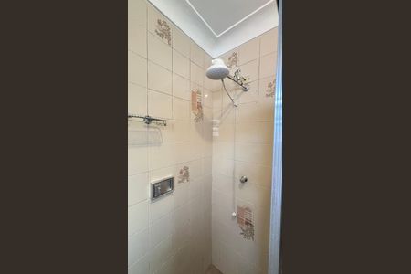 Casa à venda com 200m², 3 quartos e 2 vagas Casa à venda com 200m², 3 quartos e 2 vagasBanheiro da Suíte