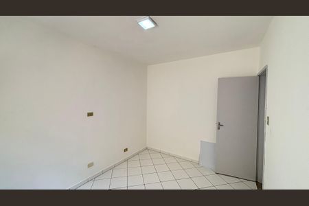 Casa à venda com 200m², 3 quartos e 2 vagas Casa à venda com 200m², 3 quartos e 2 vagasQuarto 2