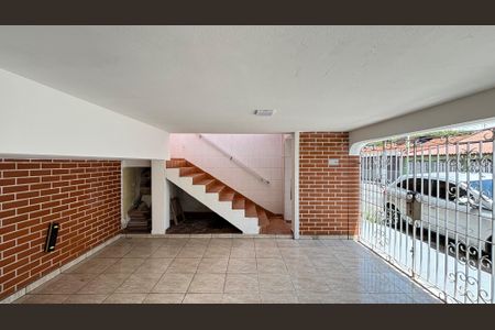 Casa à venda com 200m², 3 quartos e 2 vagas Casa à venda com 200m², 3 quartos e 2 vagasGaragem