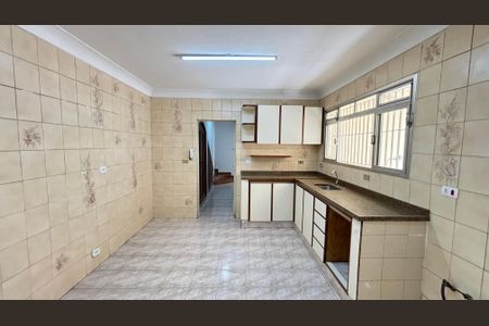 Casa à venda com 200m², 3 quartos e 2 vagas Casa à venda com 200m², 3 quartos e 2 vagasCozinha