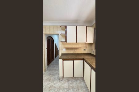 Casa à venda com 200m², 3 quartos e 2 vagas Casa à venda com 200m², 3 quartos e 2 vagasCozinha