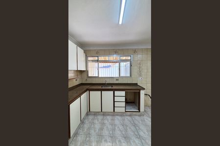 Casa à venda com 200m², 3 quartos e 2 vagas Casa à venda com 200m², 3 quartos e 2 vagasCozinha