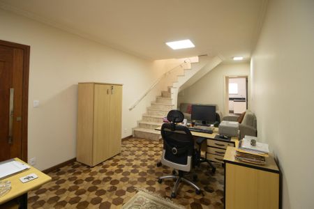 Casa à venda com 166m², 4 quartos e 2 vagas Casa à venda com 166m², 4 quartos e 2 vagasSala/ Escritório