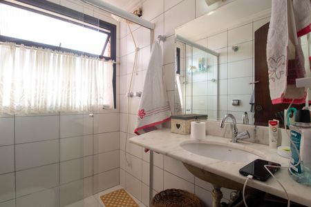 Apartamento à venda com 115m², 3 quartos e 2 vagasBanheiro