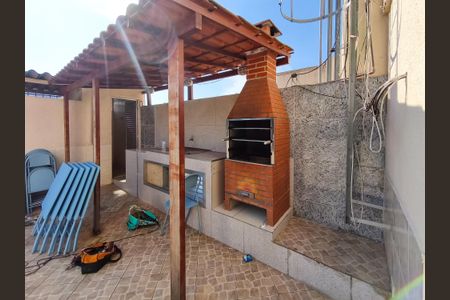Apartamento à venda com 75m², 2 quartos e sem vagaÁrea comum - Churrasqueira