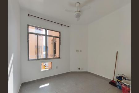Apartamento à venda com 75m², 2 quartos e sem vagaQuarto 1