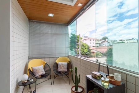 Apartamento à venda com 240m², 3 quartos e 2 vagasVaranda da sala 1