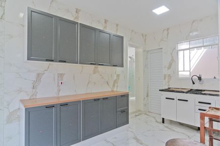Casa para alugar com 130m², 2 quartos e sem vagaCozinha